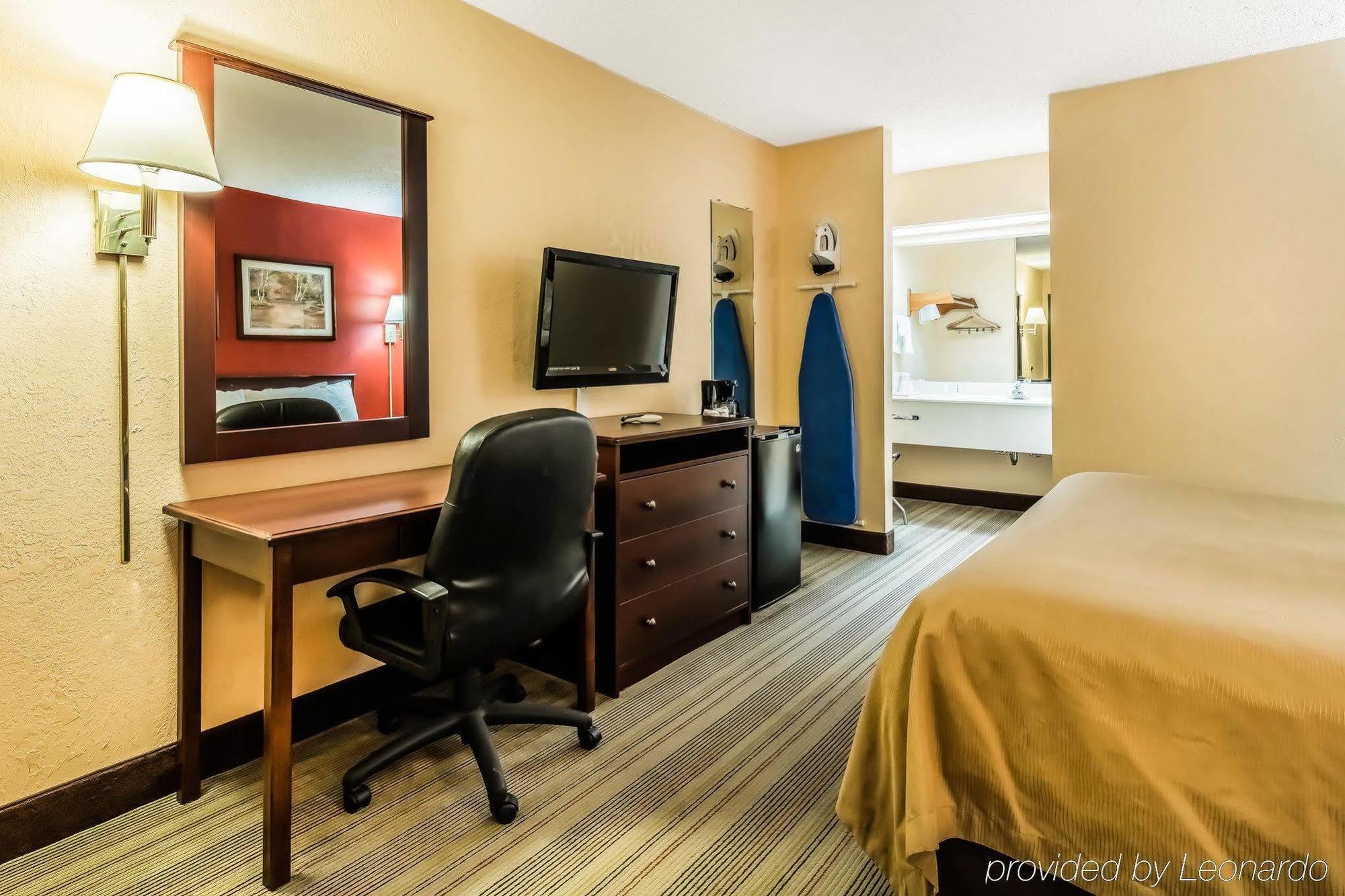 Quality Inn Gordonsville Kültér fotó